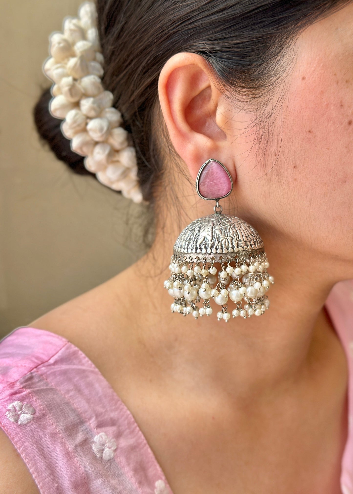 Hasana Jhumka